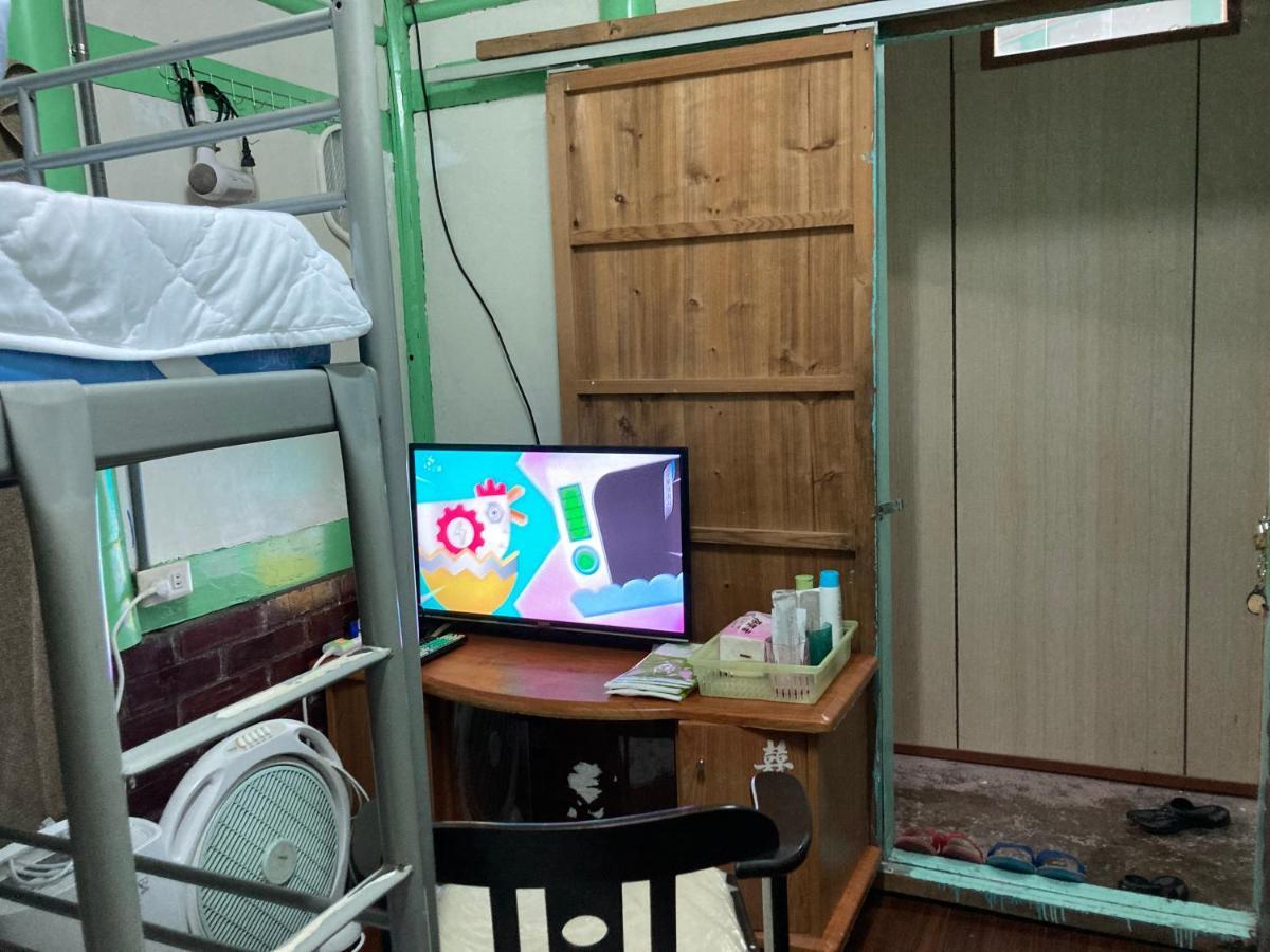 老老街 誠君民宿 เฟิ่นฉี่หู ภายนอก รูปภาพ
